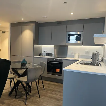 He Luxury Apartment Abbey Wood Exterior photo